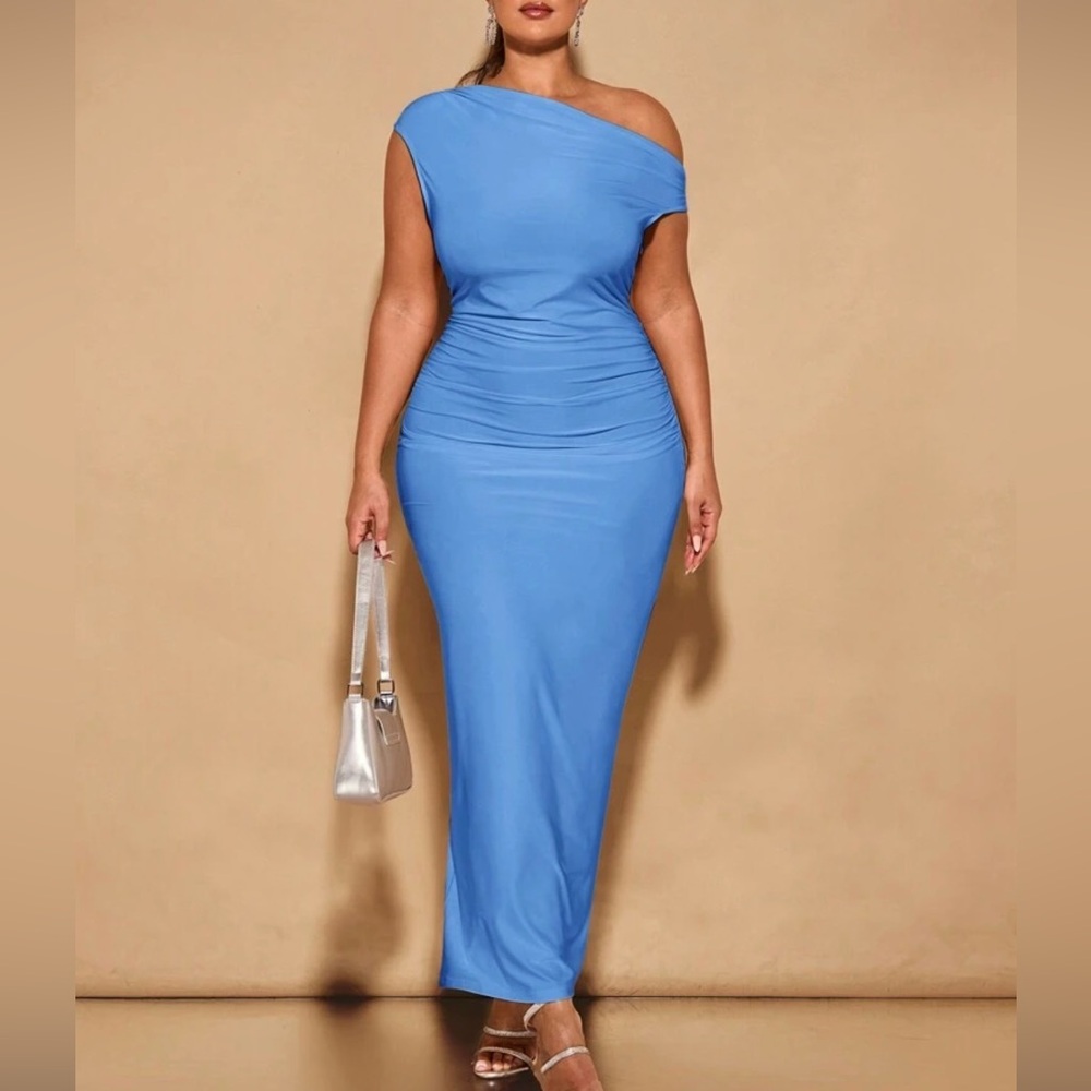 SHEIN BAE Plus Size Women's Solid Blue Bodycon Dress